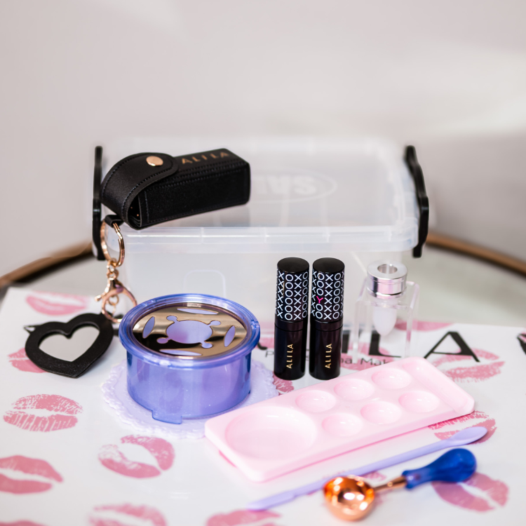 PREMIUM DIY Lipstick Kit